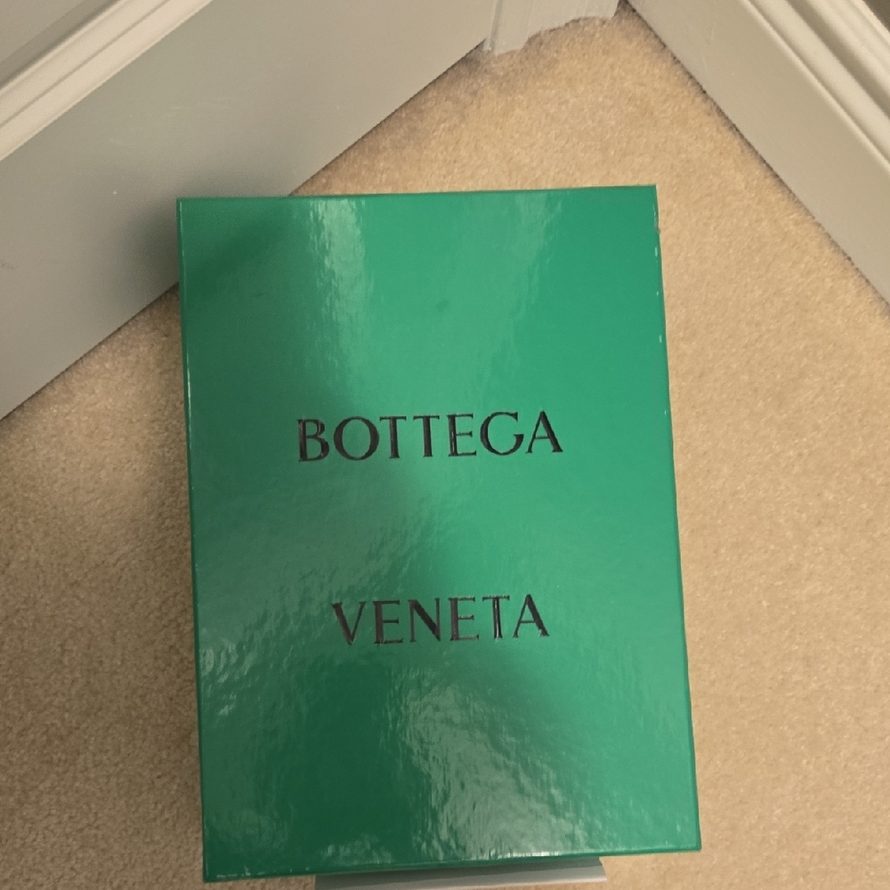 Bottega Veneta Lido  Leather Slides